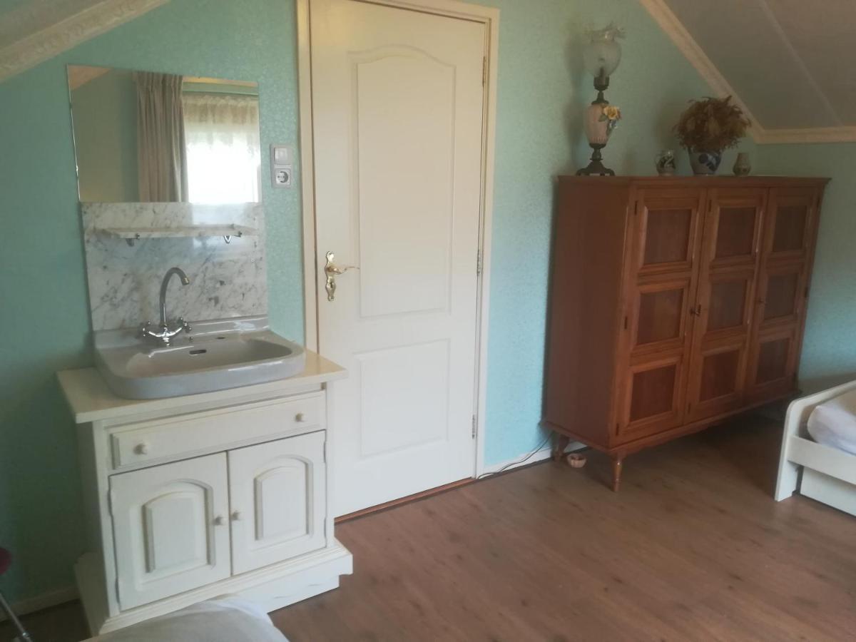 B&B Elbahof, Goed En Goedkoop! Hem 외부 사진