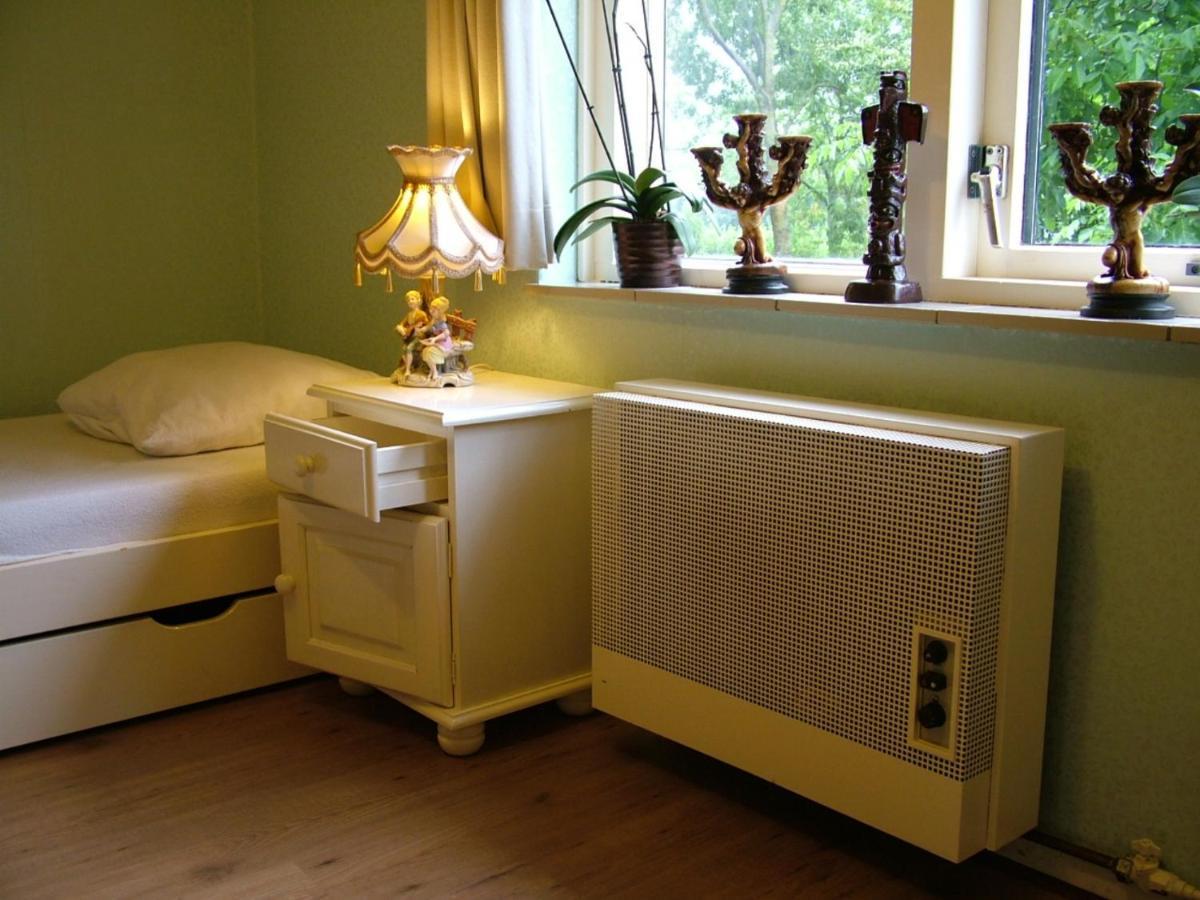 B&B Elbahof, Goed En Goedkoop! Hem 외부 사진